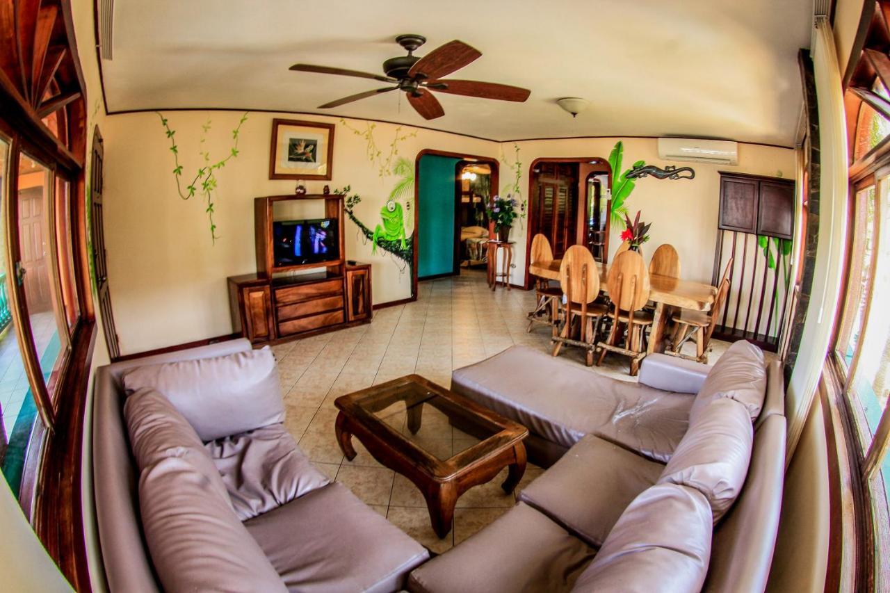 Marea Brava Hotel Jaco Exterior photo